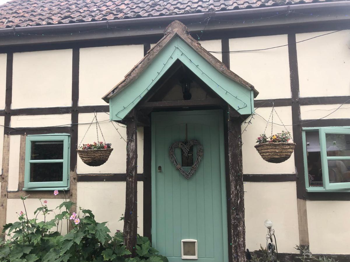 Soldiers Cottage, With Hot Tub, Dog Friendly, Great Views Hereford Zewnętrze zdjęcie